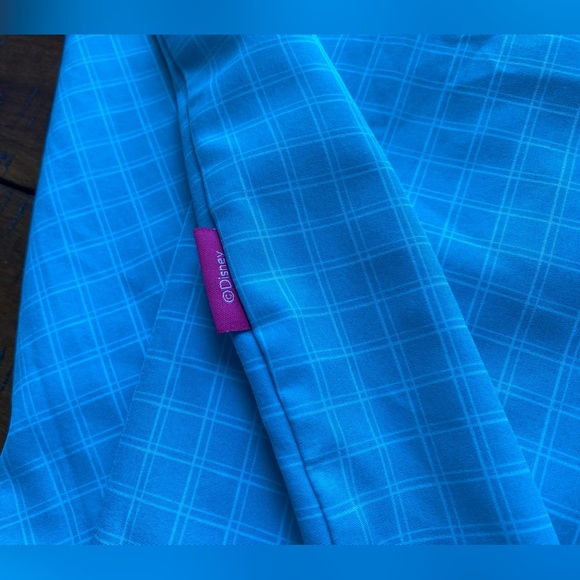 •GUC•Disney Thailand Cool Planet Button Down Minnie Mouse Short Sleeve Top - Picture 10 of 15